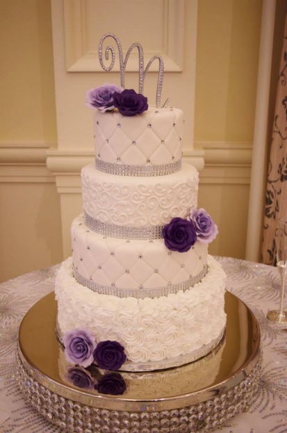 Loews-Portofino-Bay-Hotel-Bling-Round-Cake-Stands-Anna-Cakes-Florida-Candy-Buffets-Linens-&-Flowers-Design-A-Chair-Affair-Event