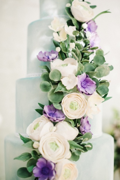 White Purple Cake Floral