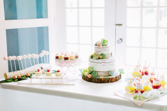 sydonie mansion style shoot dessert table