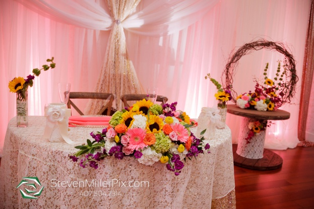 rustic wedding sweetheart table