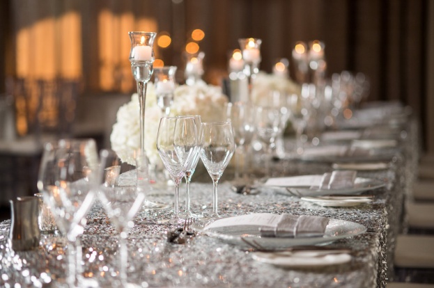 Silver Sparkle Table Linens