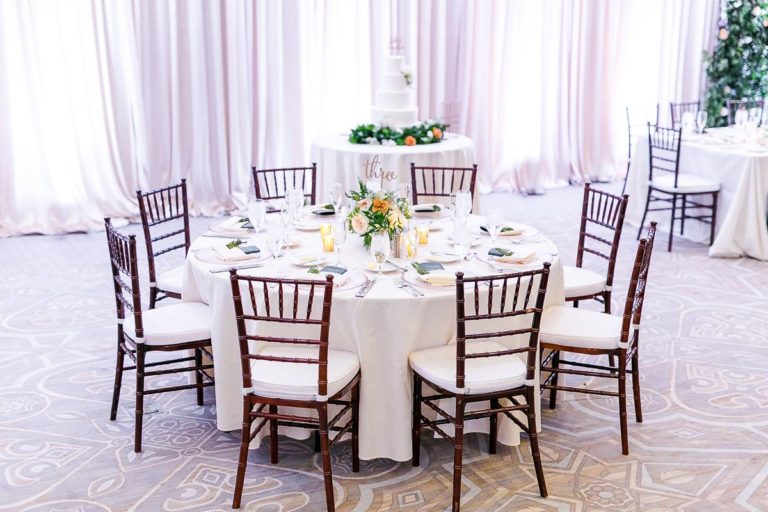 spring wedding mahagony chiavari chairs