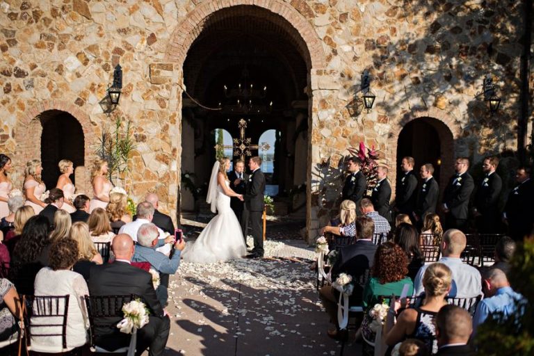 elegant bella collina wedding (34)