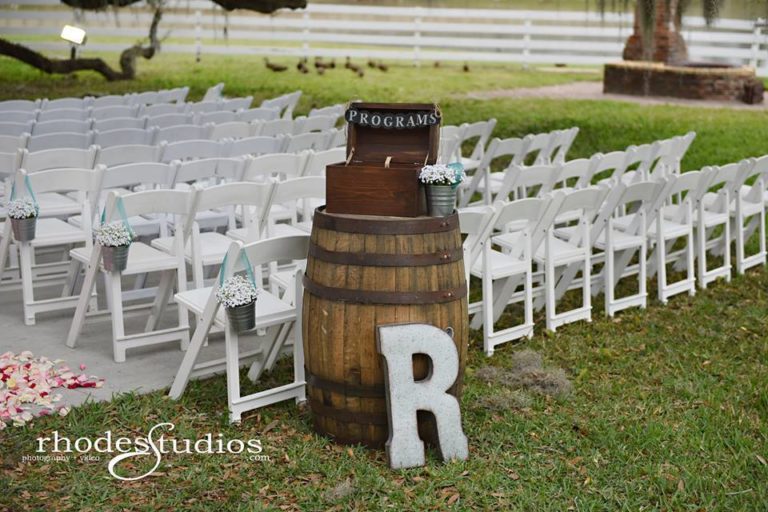 Highland Manor Wedding barrels