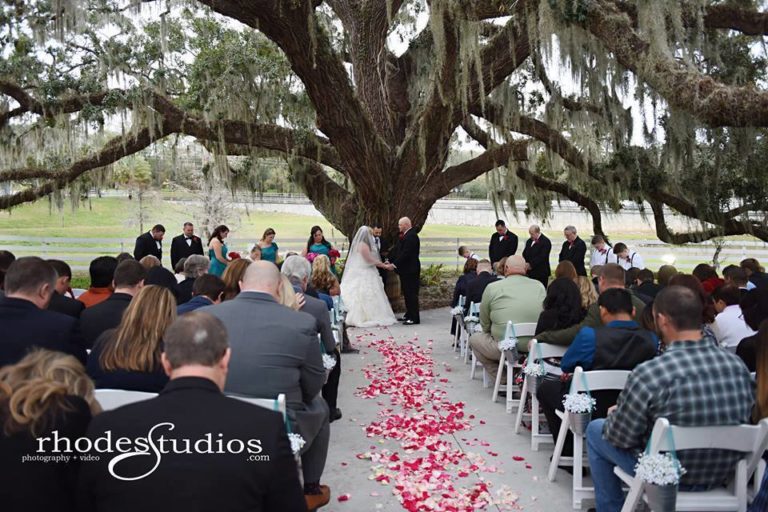 Highland Manor Wedding ceremony couple