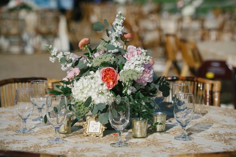 Lake Mirror Wedding flowers