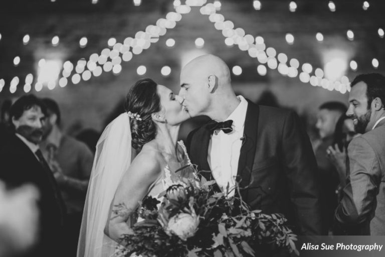 rialto theatre wedding kiss