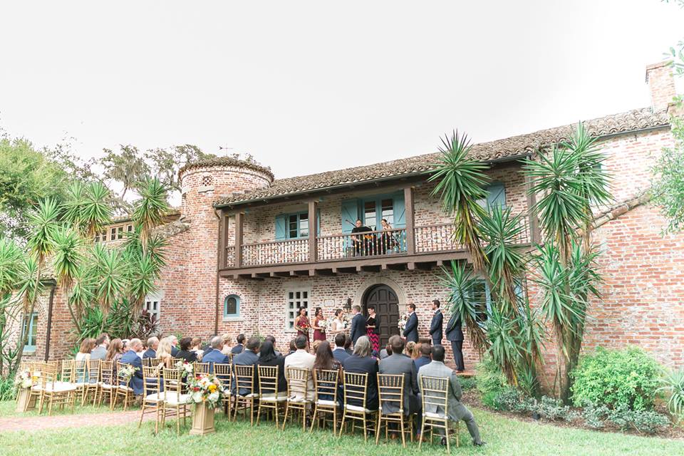 Casa Feliz Wedding A Chair Affair gold chiavari chairs ceremony