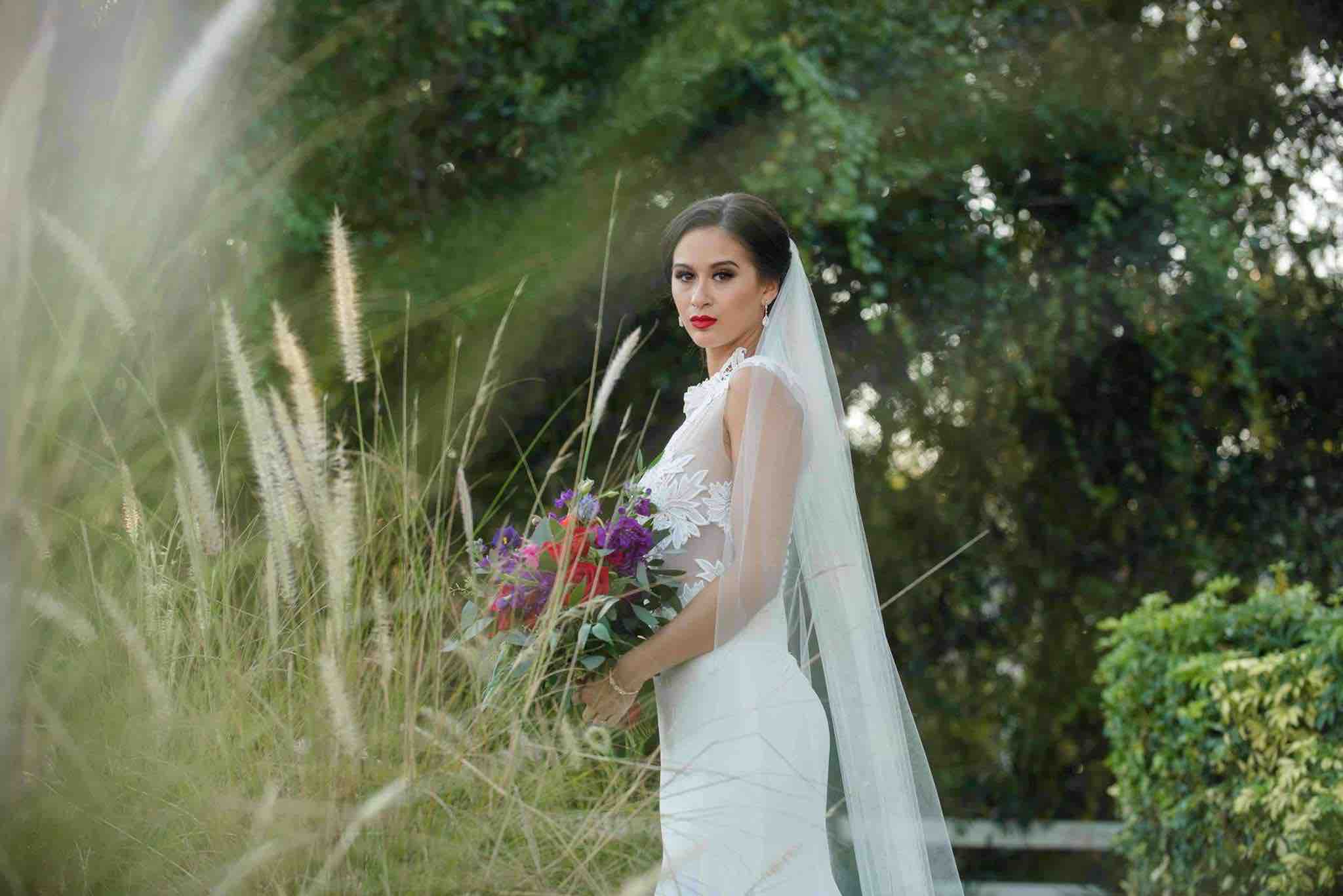 styled shoot a chair affair bride with bouquet