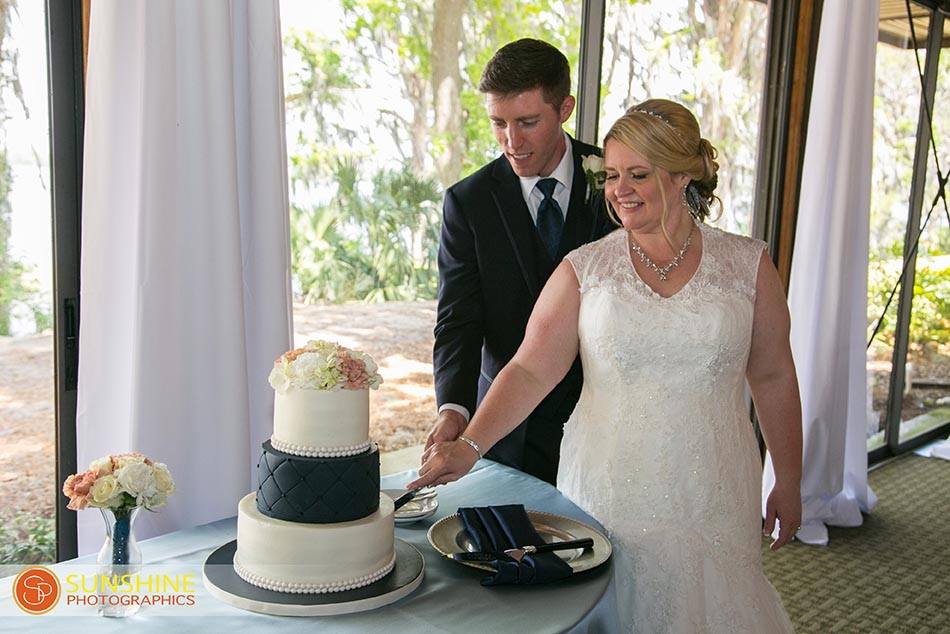 Suzanne and Jason gold and navy wedding Mission Inn Resort A Chair Affair cake
