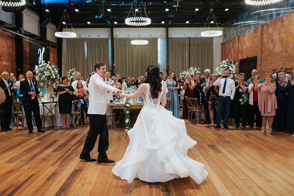 A Chair Affair, Armature Works Wedding,Monika Gauthier Photography, Bride and Groom, First Dance