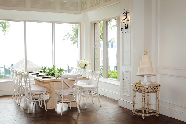 Ritz-Carlton Beach Club Wedding, A Chair Affair, Limelight Photography, French Country Chairs, Cake