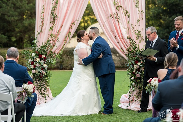 Hard Rock Hotel, A Chair Affair, Cricket Photo and Cinema, outdoor ceremony, white folding chairs, kiss