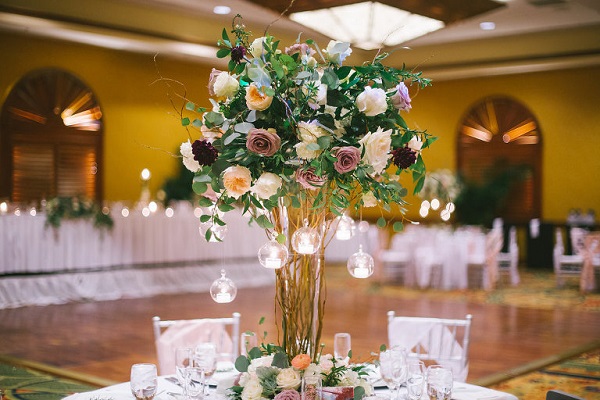 Tradewinds Island Resort wedding, Kera Photography, A Chair Affair, Beach Wedding, Chiavari Chairs