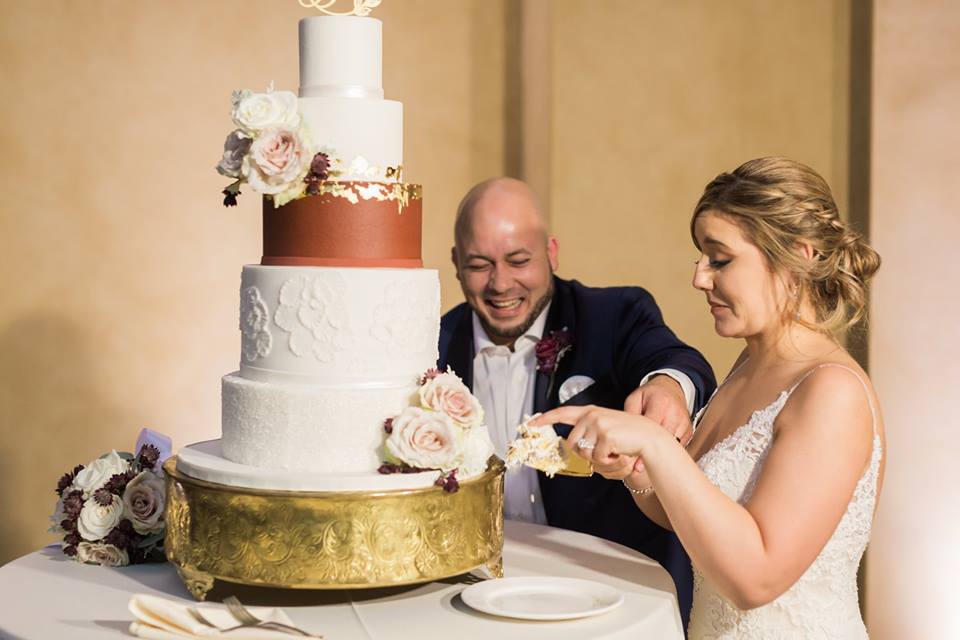 Gold Bella Collina Wedding A Chair Affair cake