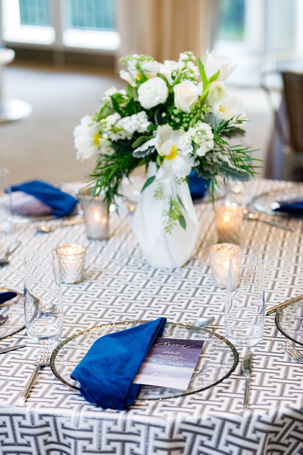 Lake Nona Country Club, Victoria Angela, A Chair Affair, Silver and Blue Wedding