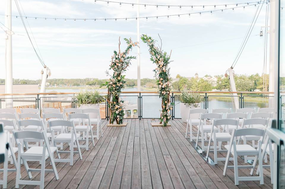 Resin wedding online chair