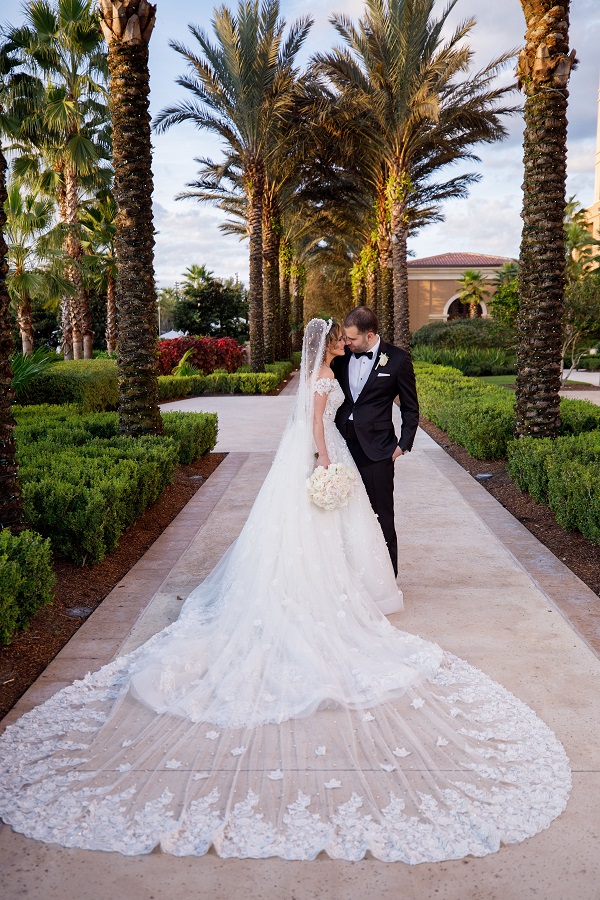 Four Seasons Resort Wedding, A Chair Affair