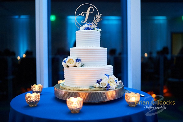 royal blue wedding cake