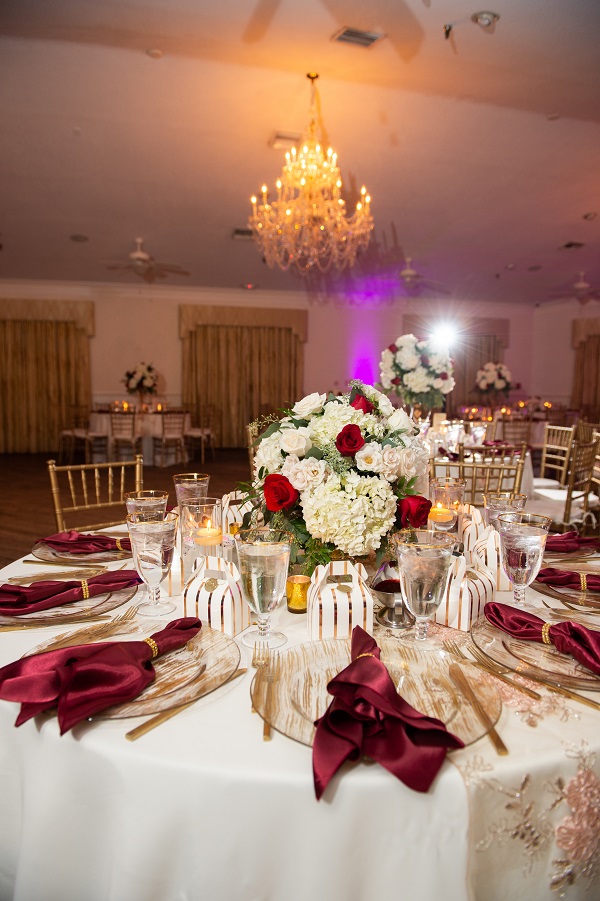 Highland Manor, Gold wedding, A Chair Affair