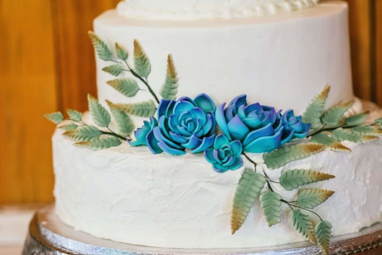 New Smyrna Beach Wedding Cake Details