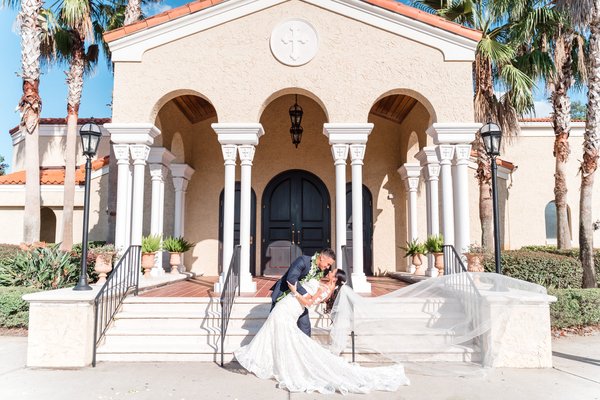 Holy Trinity-A Chair Affair-Hawaiian wedding