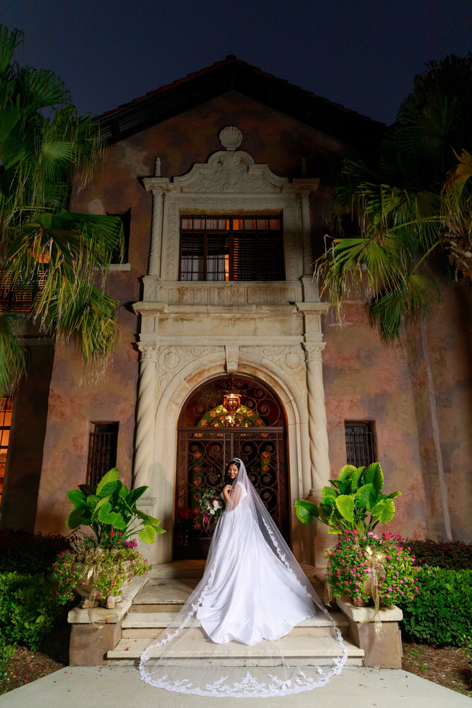 Bride at the Howey Mansion