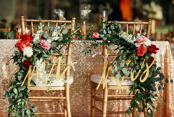 skyline-ranch-garden and gold wedding