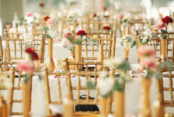 skyline-ranch-garden and gold wedding