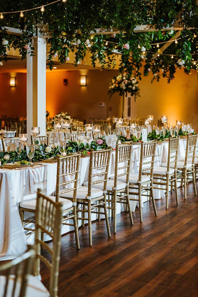 A Chair Affair Gold Chiavari Chairs