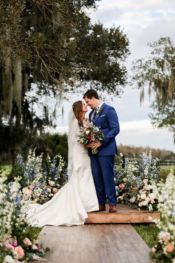 Dusty Blue Vintage Wedding, A Chair Affair,