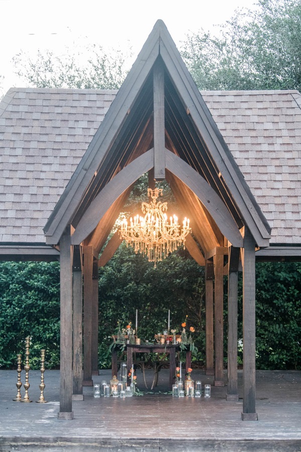 Enchanted Barn-Fall in Love Styled Shoot- A Chair Affair