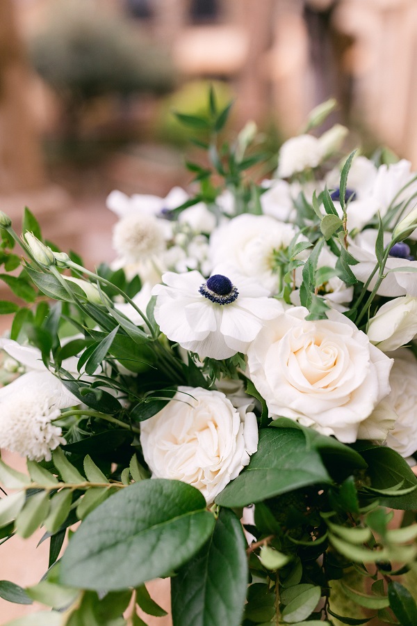 A Chair Affair-Bella Collina Modern Emerald Wedding