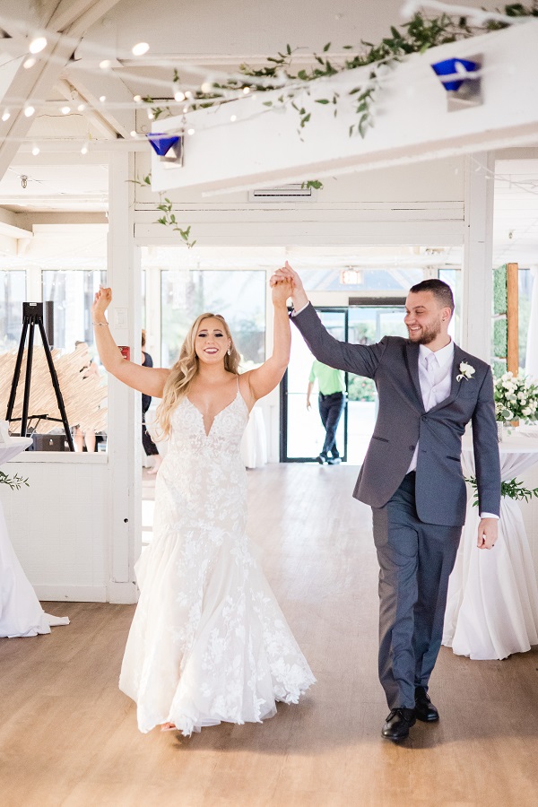 A Chair Affair Weddings- Erica and Shane- bridal bouquet