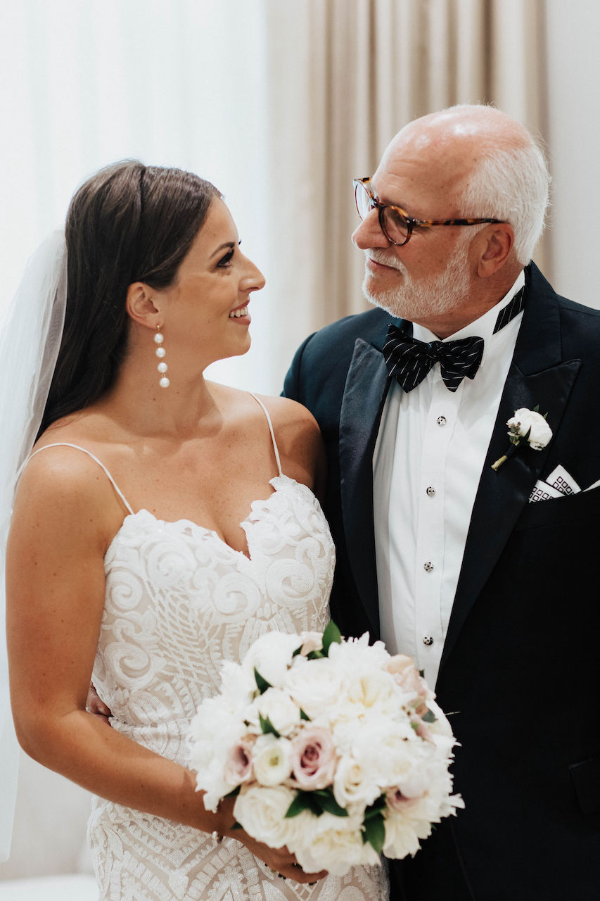 bride-father-first-look