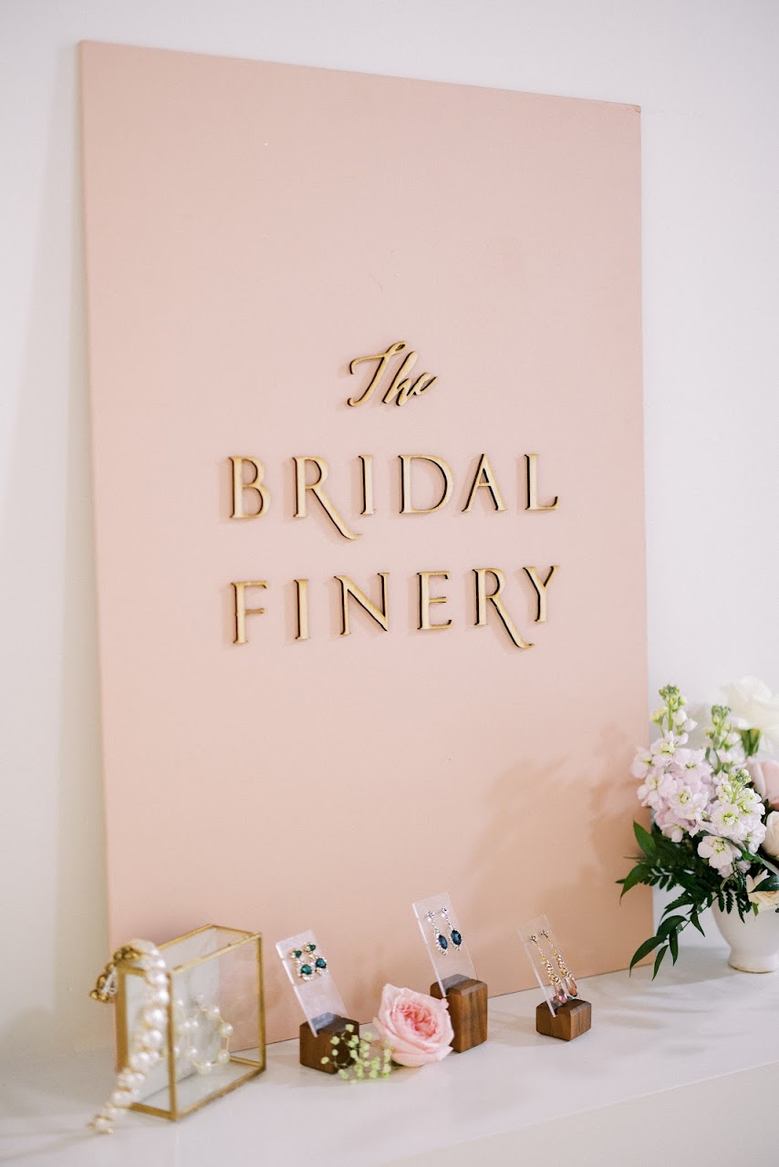 the bridal finery logo