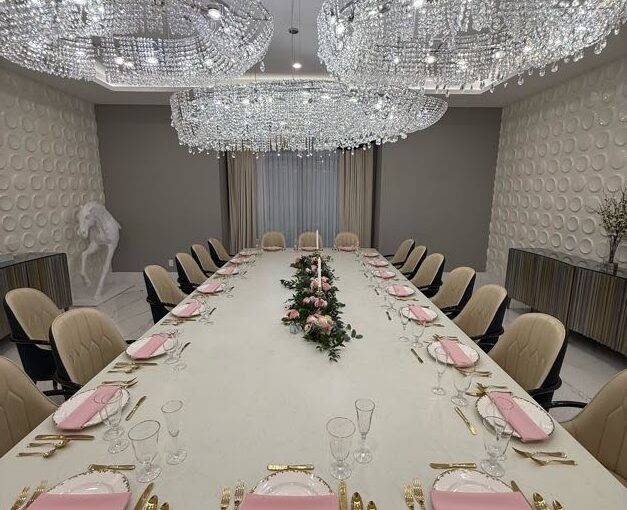 Full length table with place setting provided by A Chair Affair. Central Florida Weddings. Orlando Wedding Rentals