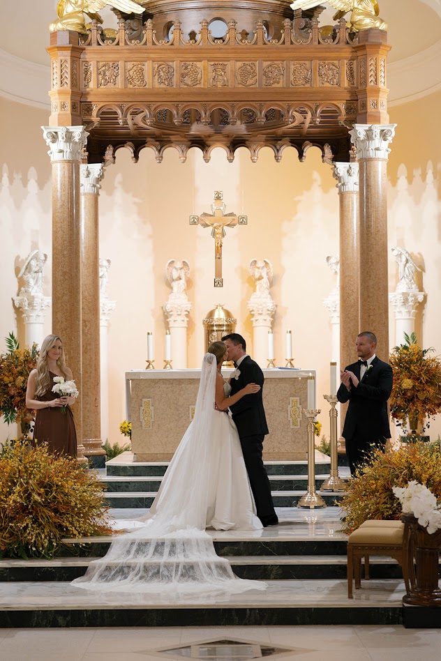 Bride and Groom at ceremony St Petersburg Florida. Wedding Rentals St Petersburg