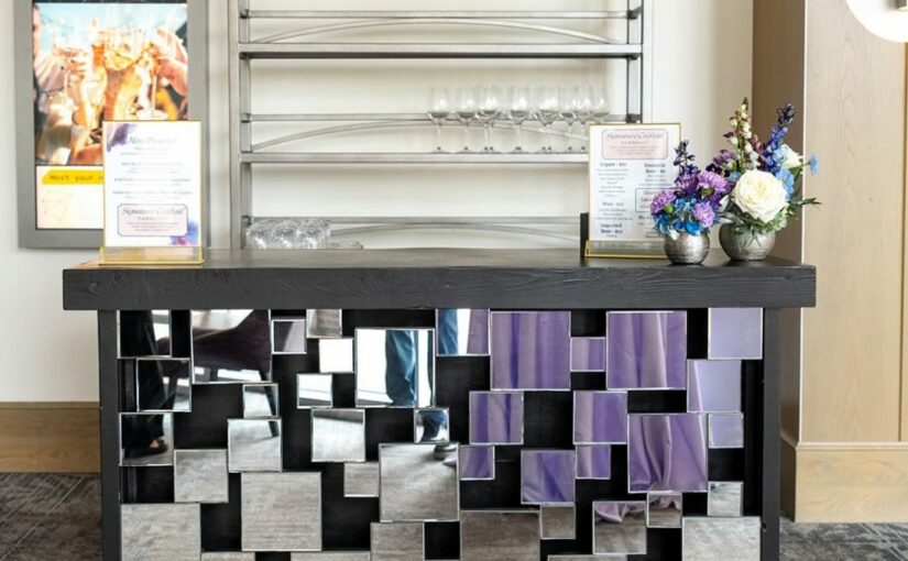 Art Deco Black Bar from A Chair Affair, Inc. Central Florida Bar Rentals, Orlando Bar Rentals, Tampa Bar Rentals, Satellite Bars at Weddings,
